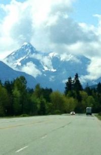 road to the mountains