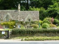 Serie: Lovely houses and gardens in the Cotswolds