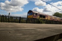 Didcot Railway 31-08-2020 BR class 66 158 EMD leaving Goods sidings 02