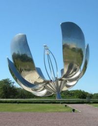 Flower statue, Buenos Aires