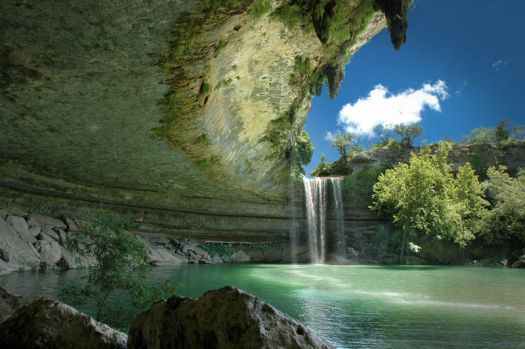 Solve Hamilton Pool Nature Preserve, Texas jigsaw puzzle online with