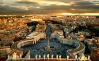 Saint-Peter-Square-Vatican-City-Rome-Italy-