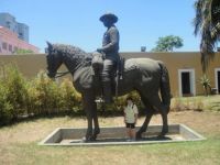 Statue équestre de Joaquim Augusto Mouzinho de Albuquerque à Maputo