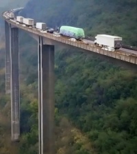 Most v Cine - The Bridge in China - Copied from Internet,