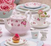 Roses Tea Set