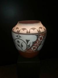Pueblo Indian pot