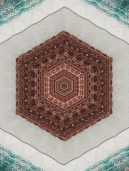 Solve Kaleido jigsaw puzzle online with 20 pieces
