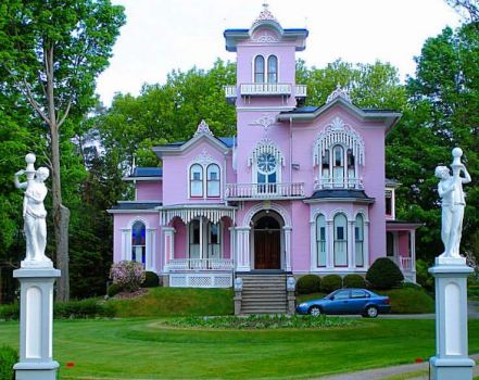 Solve Pink Victorian Mansion in Wellsville NY jigsaw puzzle online with ...