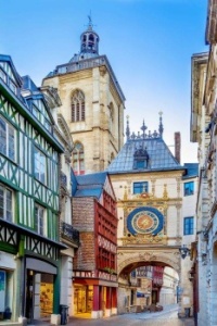 Gros-Horloge é um dos monumentos emblemáticos da cidade de Rouen. Normadia, França