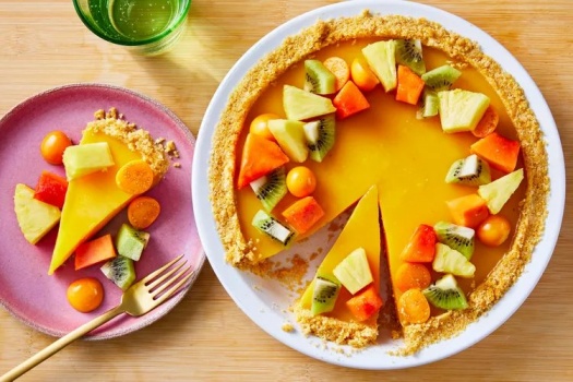 Solve Lemony Sumac Pie with Ritz Cracker Crust jigsaw puzzle online ...