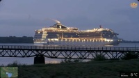 Screenshot 2025-06-09 at 15-28-59 Live von der Elbe vor Grauerort – Schiffsverkehr hautnah erleben Shipspotting 180° Panorama - YouTube