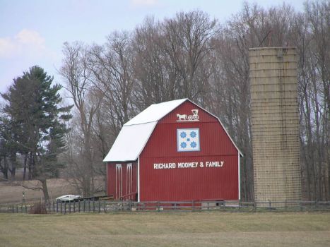 quilt barn on M115