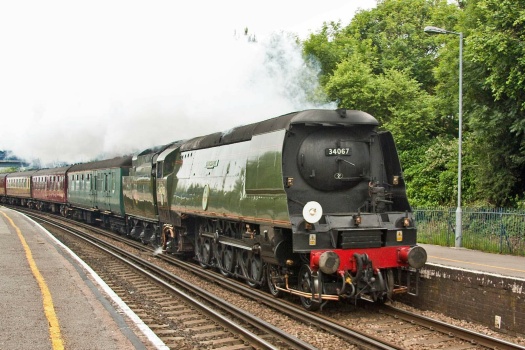 Solve SR Battle of Britain Class 4-6-2 34067 Tangmere. jigsaw puzzle ...