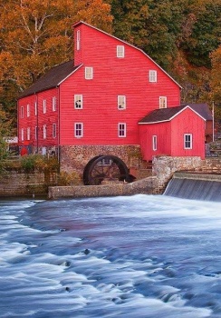 Solve Old Red Mill--Clinton, New Jersey jigsaw puzzle online with 35 pieces