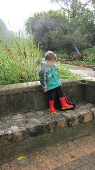 red galoshes 006