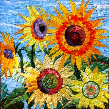 Solve Sunflower Mosaic jigsaw puzzle online with 81 pieces