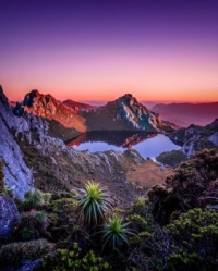 lake oberon tasmania (resize 12 to 396)