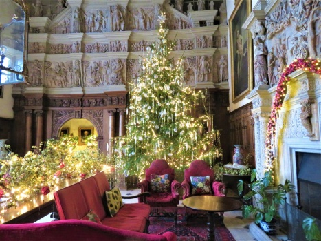 Solve Christmas at Burton Agnes Hall, East Yorkshire, 15 jigsaw puzzle ...