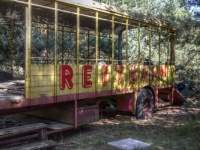 der alte Reitbahnwagen