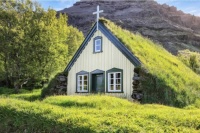 Hofskirkja: The Turf Church in Iceland