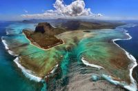 underwater waterfall Mauritius
