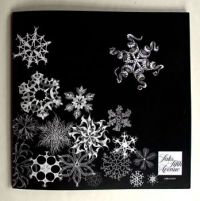 pic_saks-snowflakes-1