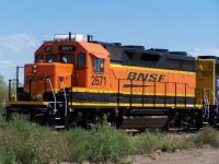 BNSF GP39-3 Switching Cal-Gas Waddell, AZ 