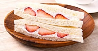 TRENDING AND POPULAR FOODS ... PICK YOUR CHOICE  1 OF 4