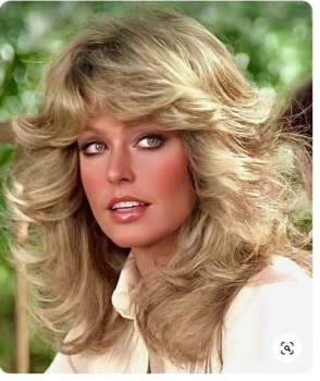 Solve Farrah Fawcett (1947-2009) jigsaw puzzle online with