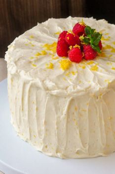 Raspberry Lemon Buttercream Cake 2