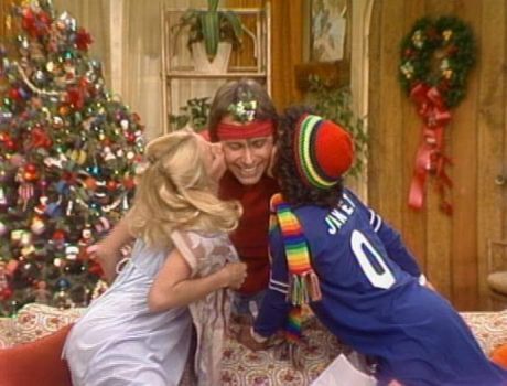 Solve THREE'S COMPANY XMAS jigsaw puzzle online with 88 pieces