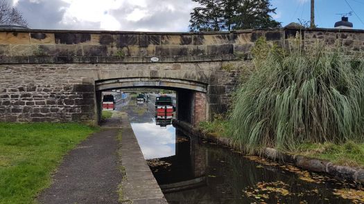 Solve Bridge 29W and Trefor Basin Llangollen Canal North Wales jigsaw ...