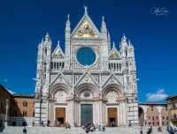 Duomo Cathedral - Tuscany by Miro Sabo