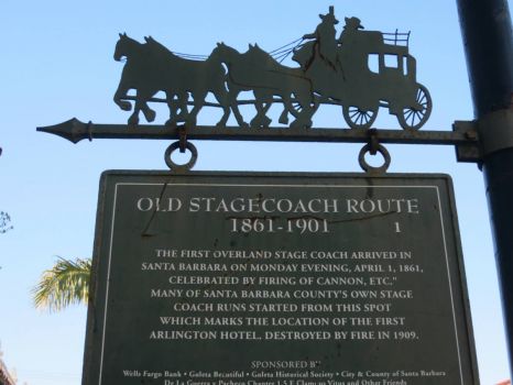 Solve Old Stagecoach Route jigsaw puzzle online with 63 pieces