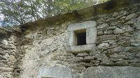 vieille maison de pierres
