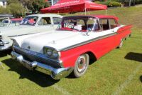 Ford "Fairlane 500" - 1961