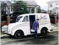 1940's - Divco delivery van. Munroe Dairy, Rhode Island