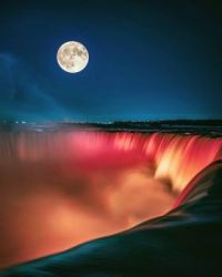 Moonrise over Niagara Falls