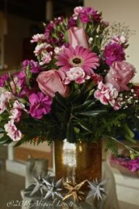 Flower arrangement with stars