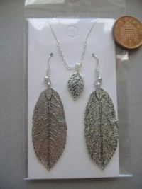 Crafts - Jewellery - Earrings & Pendant Set - Silver Leaves (Choose Size: 12 - 238 Pieces)