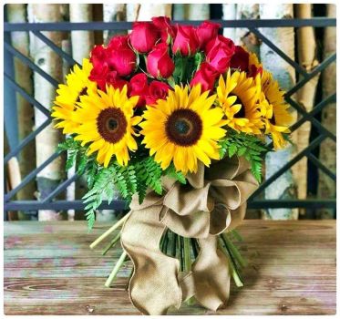 Pretty Bouquet of Yellow Sunflowers and Red Roses