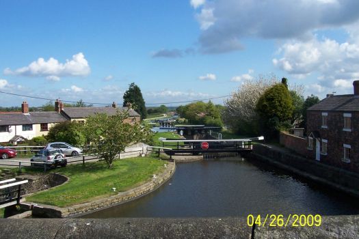 Looking down Rufford Branch from Juuction Bridge, Leeds & Liverpool Canal