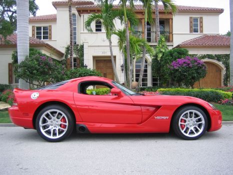 2009_Dodge_Viper