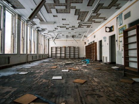 Abandoned School In  Cleveland 5