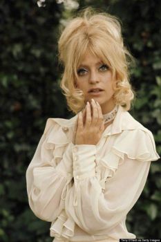 Goldie hawn young photos