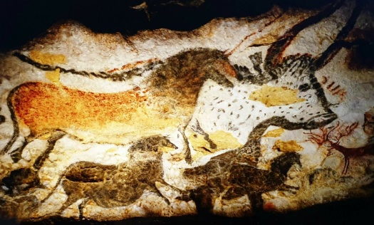 Solve LASCAUX'S CAVE PAINTINGS jigsaw puzzle online with 40 pieces