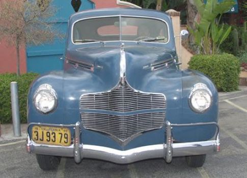 1940 Dodge Deluxe Sedan
