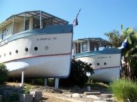 Encinitas - "House Boats" - Located on the Street!