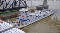 Lock 19, towboat  Richard E. Waugh