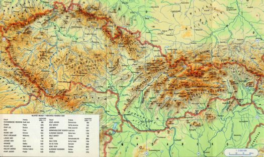 Solve Map of Czechoslovakia 1945 - 1993 jigsaw puzzle online with 112 ...